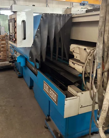 Knuth Proton 530 x 2000 CNC Zyklendrehmaschine – RESALE