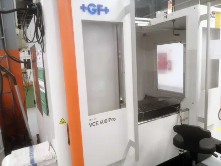Mikron VCE 600 PRO 3-Achsen-Vertikal-Fräsmaschine – RESALE
