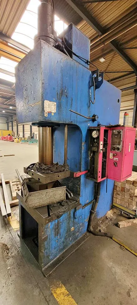 Wmw PYE 63 SS Hydraulikpresse – RESALE