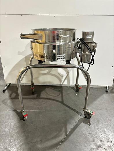 RUSSELL AC 600