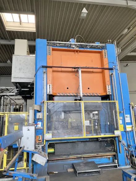 AP&T ZM 3150-25/10 Doppelständerpresse – RESALE