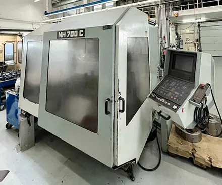 Maho MH 700C CNC Werkzeugfräsmaschine – RESALE