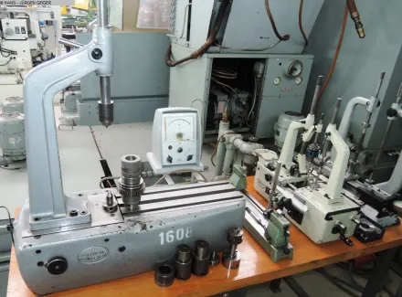 Mahr 894 C Zahnradprüfmaschine – RESALE