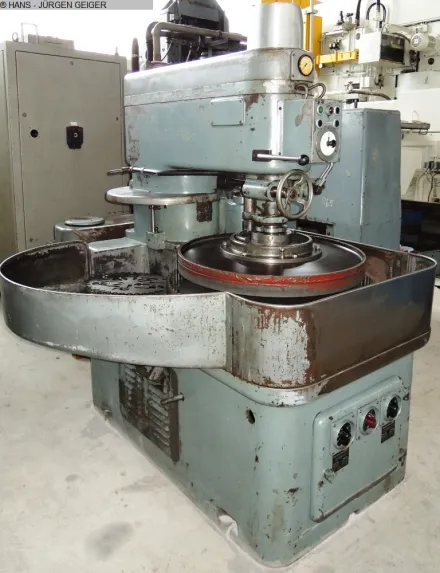HAHN+KOLB LHD 1 A Feinschleifmaschine – RESALE