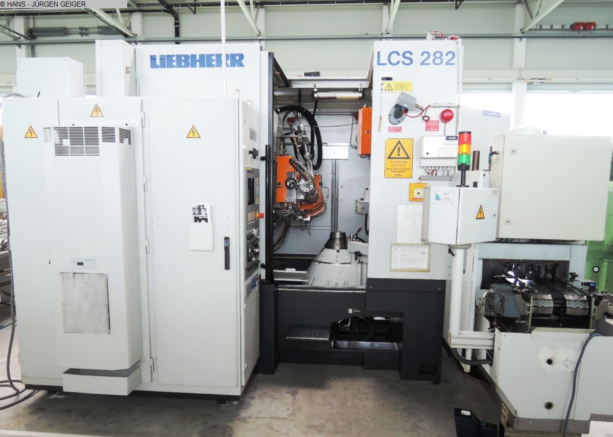 LIEBHERR LCS 282 Zahnflankenschleifmaschine