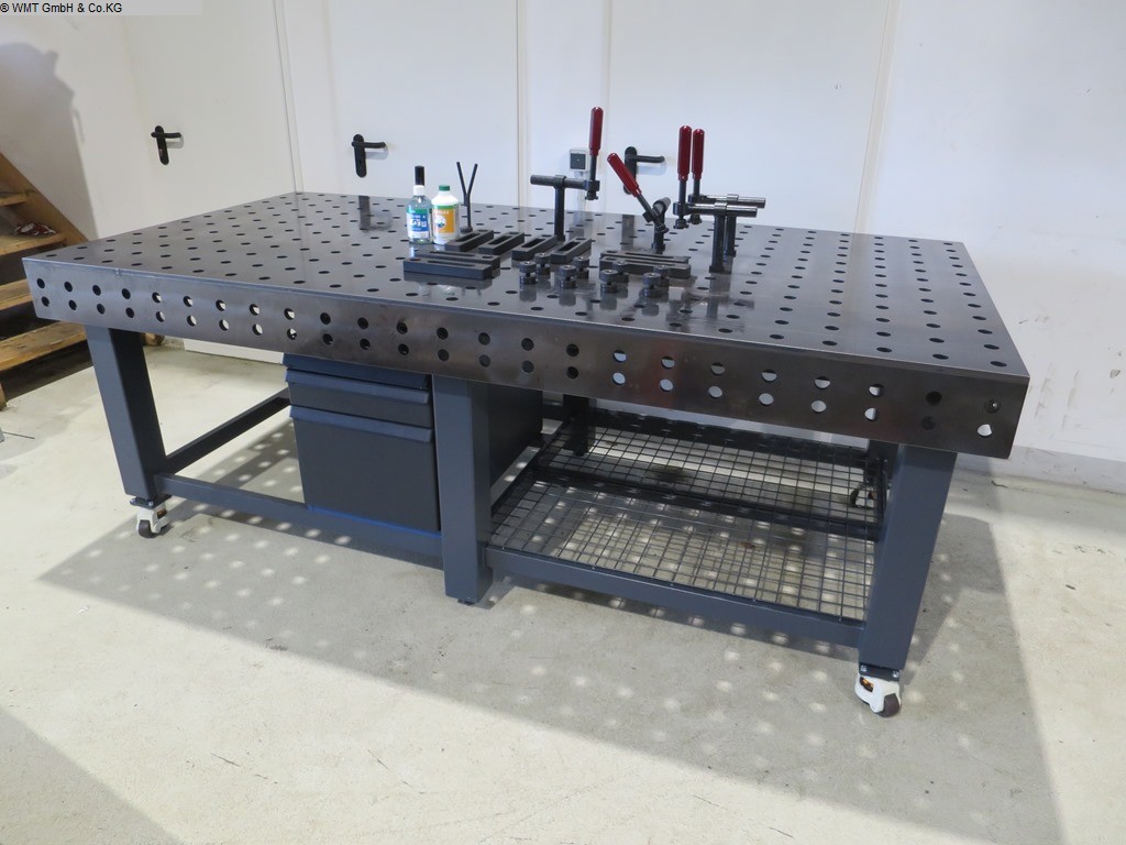 WMT P-2400 x 1200+ Schweißtisch