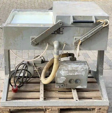 Multivac AG 6 Doppelkammer-Vakuumverpackungsmaschine – RESALE