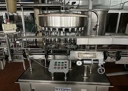 Stork/Silmo/Robino & Galandrino/Adelski VV-24/ST XII/Monoblocco Fenix 3/P2004 Longcap Abfüll-, Etikettier- und Verpackungsanlage – RESALE