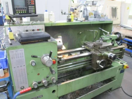 Weiler Commodor 75 GS Leit- und Zugspindeldrehmaschine – RESALE