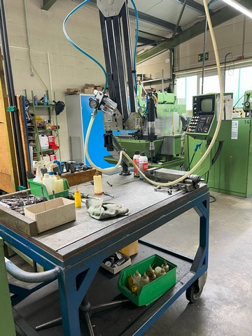 Dumeta D-JSC-12A Gewindebohrmaschine – RESALE