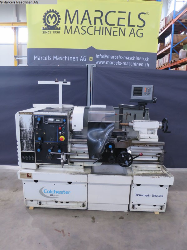 COLCHESTER Triumph VS-25002 Leit- und Zugspindeldrehmaschine