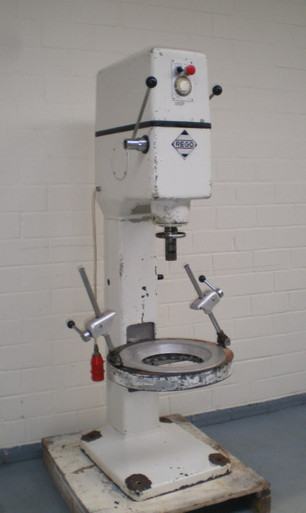 Rego SM 4, 40 l Rührmaschinen  Schlag- +Rührmaschinen – RESALE