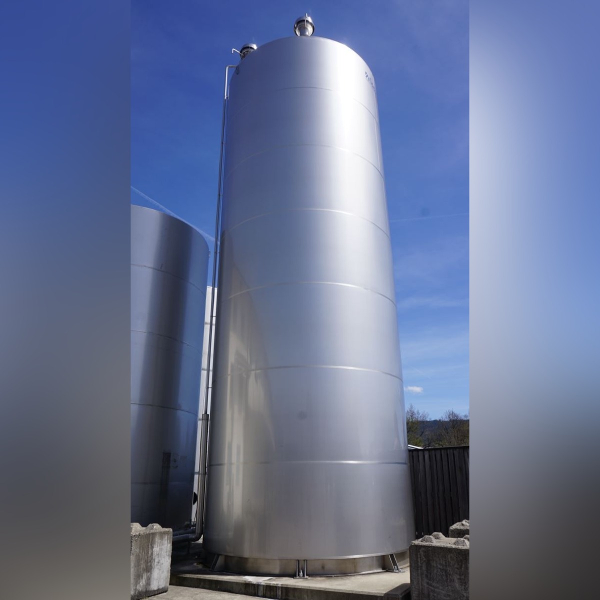 Priamo Food Technologies 100000 Liter isolierter Lagertank aus V2A