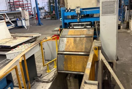 Zm CNC microfeeder 800 x 1 mm Haspeln Richtmaschinen – RESALE