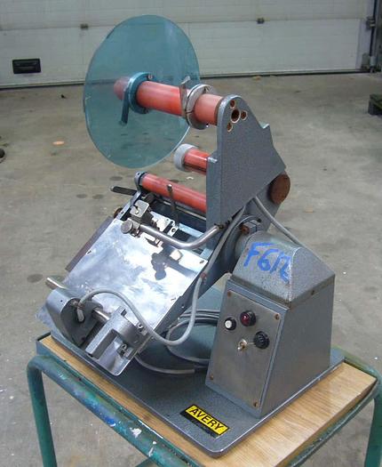 Avery 4000