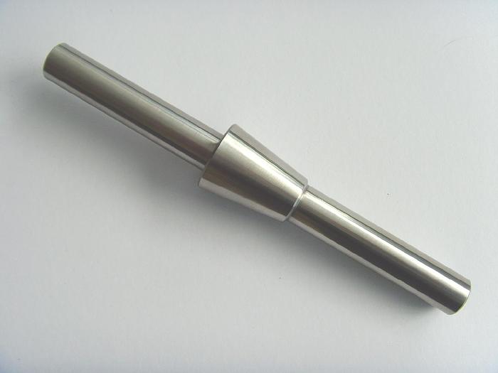 JONES & SHIPMAN 540 - 1400 JONES - SHIPMAN 540 y 1400 Mandr de equilibrado de ruedas