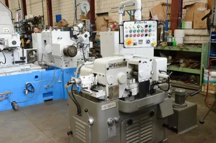 Estarta 301 Centerless grinders #4264 – RESALE
