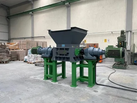 Mizar Recycling Double Shaft Shredder – RESALE