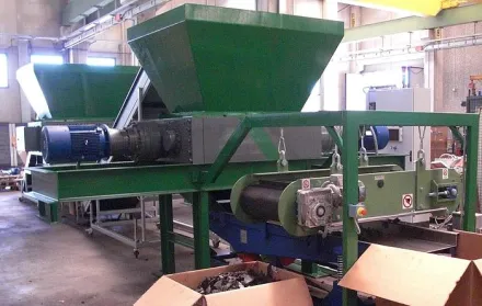 Germanplast TIRE RECYCLING LINE 2  T/h ... TIRE RECYCLING LINE 2 T/h <6 mm.granulate – RESALE