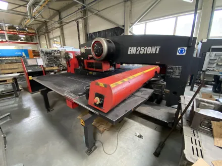 Amada EM2510NT Laserschneider – RESALE