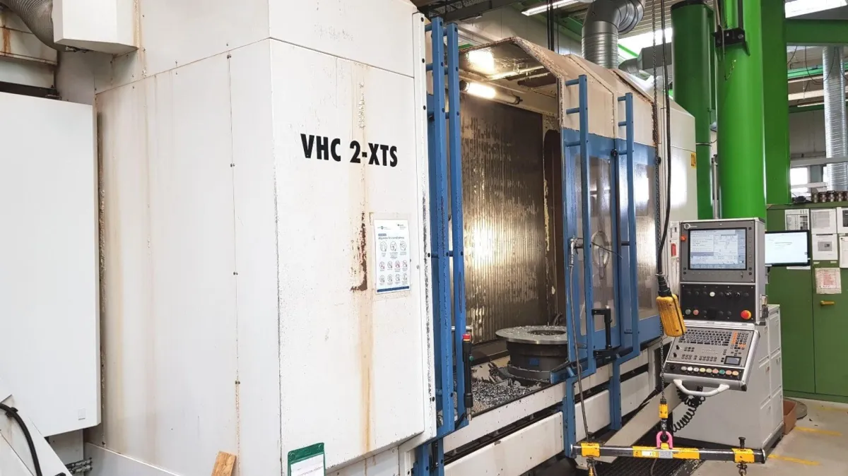 AXA VHC2 XTS50 Bearbeitungszentrum - Universal