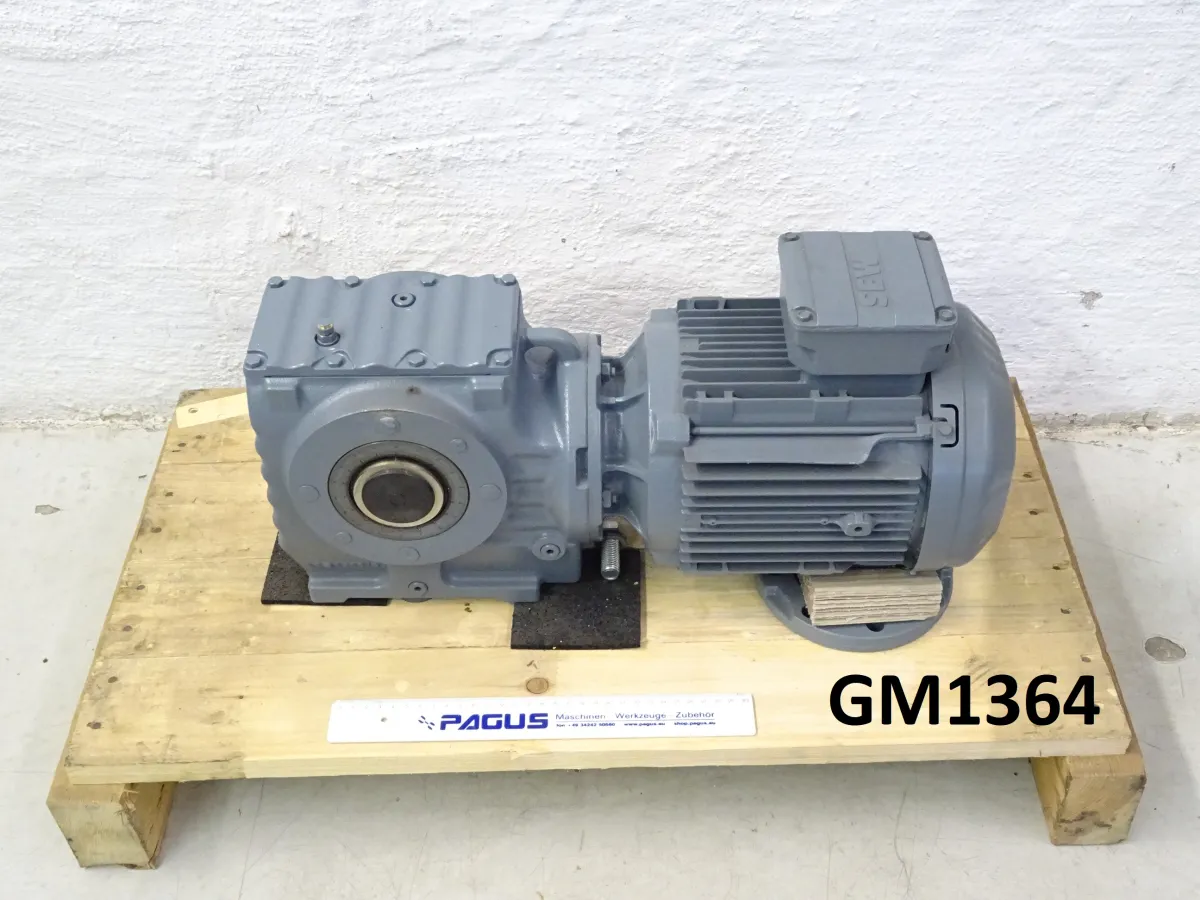 SEW Eurodrive Getriebemotor 2,2 kW 84 U/min