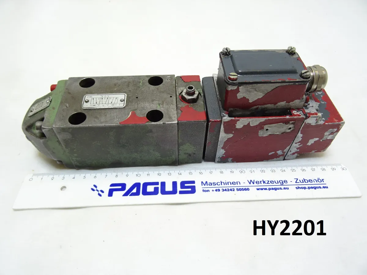 Orsta Hydraulik Wegeventil 10-04.2 TGL 10919