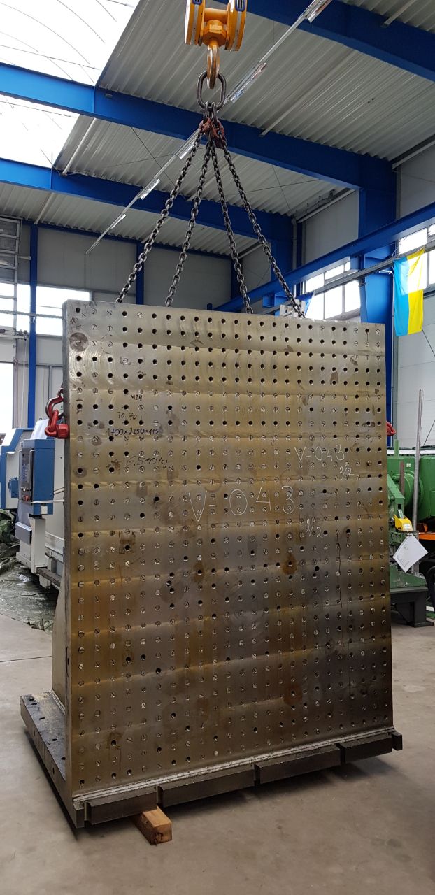 Aufspannwinkel 1700 x 1400 x 2250 mm