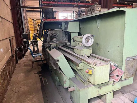Voest-Alpine E 50/2 CNC Zyklendrehmaschine – RESALE