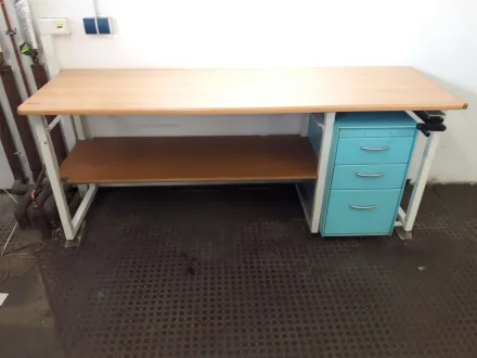 Tisch höhenverstellbar Arbeitstisch Packtisch – RESALE
