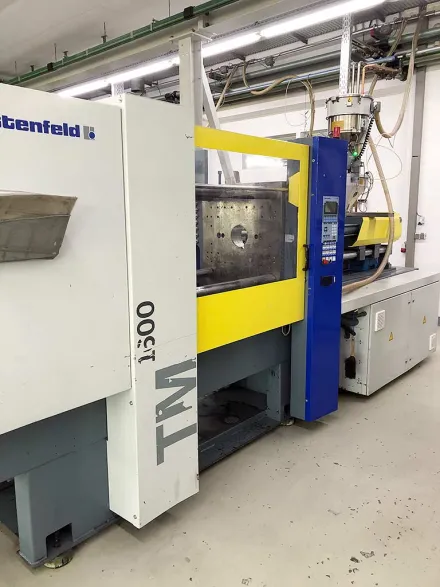 Battenfeld BA 1600/BA 500-200 CDK Spritzgießmaschine – RESALE