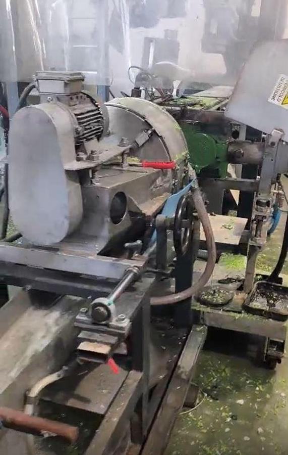 TECNOVA 90 mm. 37 L/D degassing+scr...