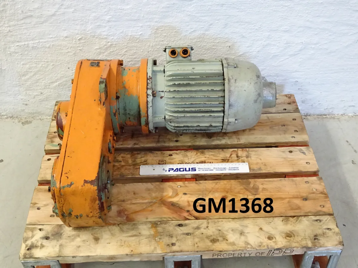 VEM Getriebemotor mit Bremse 0,16/0,63 kW, 25,3/100 U/