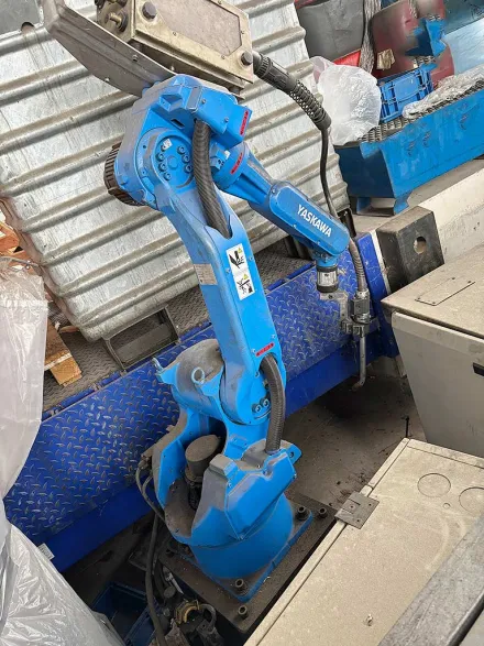 Yaskawa Motoman YR-UP6 Schweißroboter – RESALE
