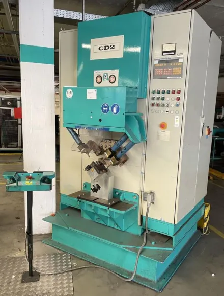 Megatronic CD-1200 / QB 2 / 6P Kondensatorentlade Schweißmaschine, Kondensatorent – RESALE