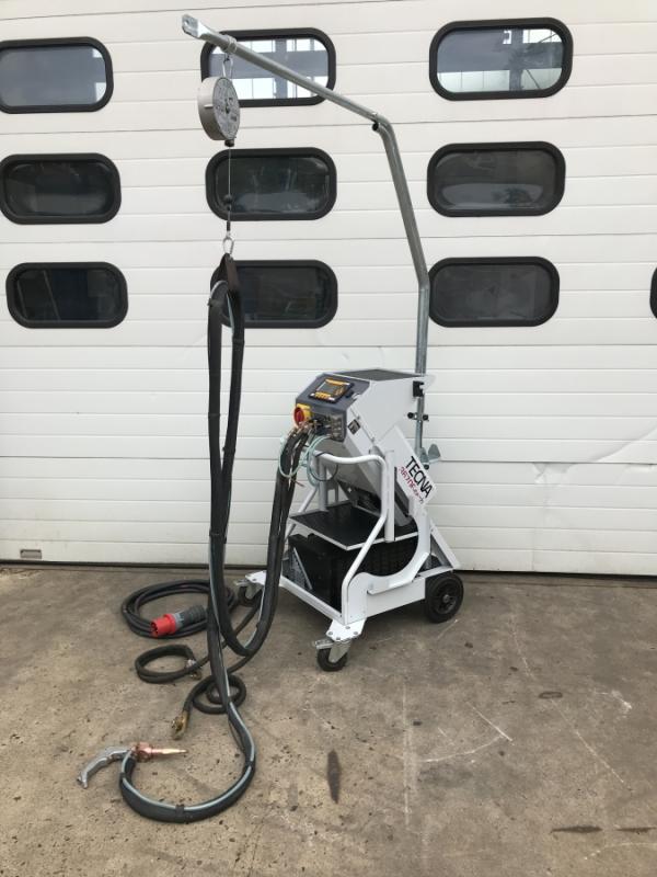 TECNA 3670 E CF00 Spawarka MF ze zderzakiem chłodzonym wodą