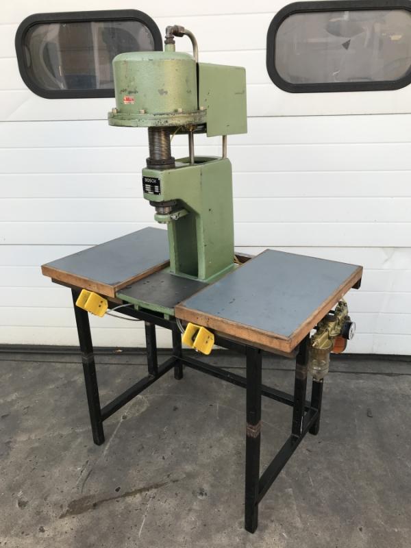 BOSCH 0840 002 002 Pneumatikpresse, Druckluftpresse, Montagepresse, C