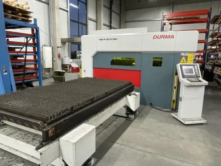 Durma HD-F III 3015 Fiberlaser, Faserlaser-Schneidanlage mit Flachbett – RESALE