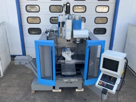 Ixion 30 CNC W + HEIDENHAIN TNC 415 4-Achsen CNC Bohr- und Fräsmaschine, Überholt in 2 – RESALE