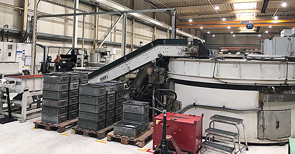 Rösler R 280/24 SE Gleitschleifanlage