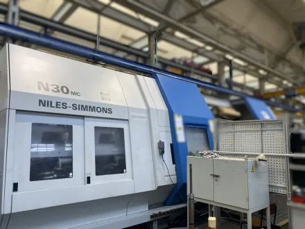 Niles-Simmons N30 - 3MC-2500 CNC Drehmaschine - Schrägbettmaschine – RESALE
