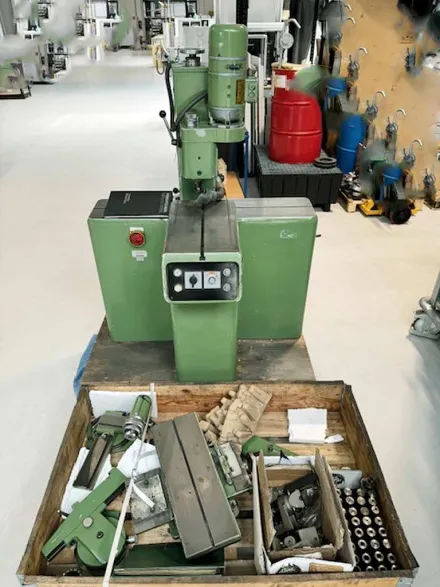 Kellenberger S11 Rundschleifmaschine – RESALE