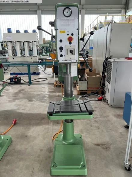Alzmetall AB3/ES Säulenbohrmaschine – RESALE