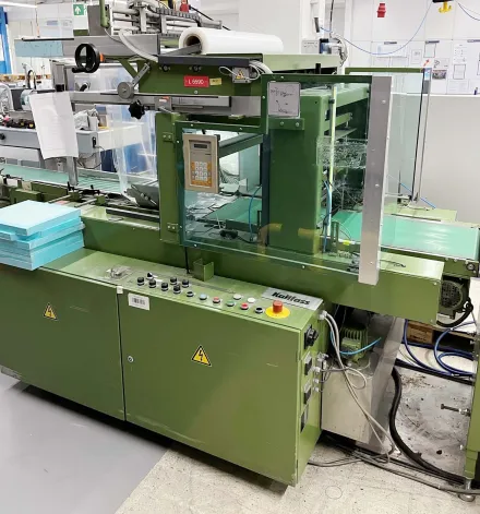 Kallfass Pack-Jet 2000 Folienverpackungsmaschine – RESALE