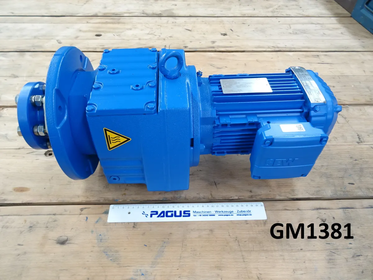 SEW Eurodrive Getriebemotor 0,75 kW 67 U/min