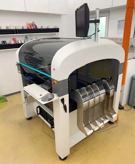 Essemtec FLX2011-LV Bestückungsautomat – RESALE