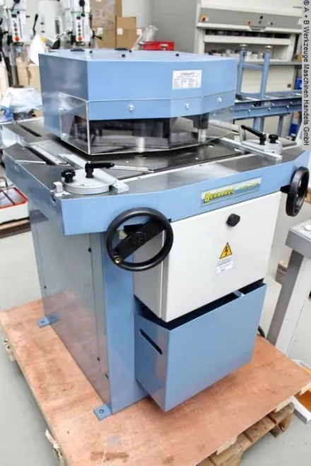 Bernardo HA 200 x 6 VSW Ausklinkmaschine – RESALE