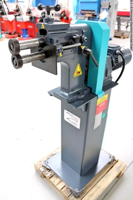 Falken IKMP 1.2 MOTO Sicken- und Bördelmaschine – RESALE