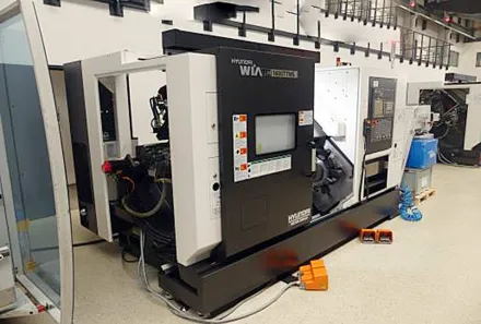 Hyundai LM 1600 TTMS CNC Doppelspindel-Drehmaschine – RESALE