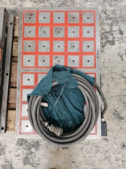 Tecnomagnete Elektrisch Magnetspannplatte – RESALE